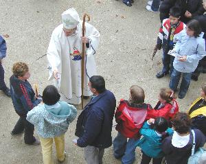 Mgr Dufour  la rencontre des plerins d'Arliquet, diocse de Limoges